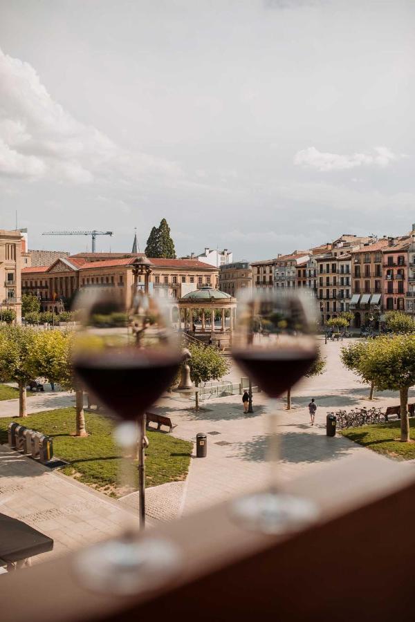 Gran Hotel La Perla Pamplona Exterior photo Wine in Logroño